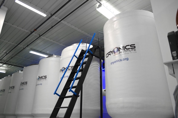 Cryonics Institute - Kryogene Kapsel Kryonik